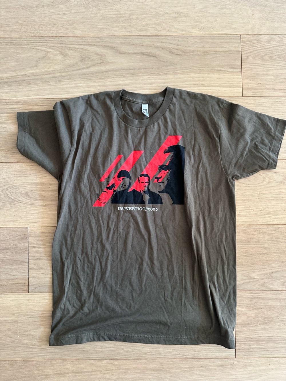 U2 Vertigo Concert Shirt American Apparel Size Large